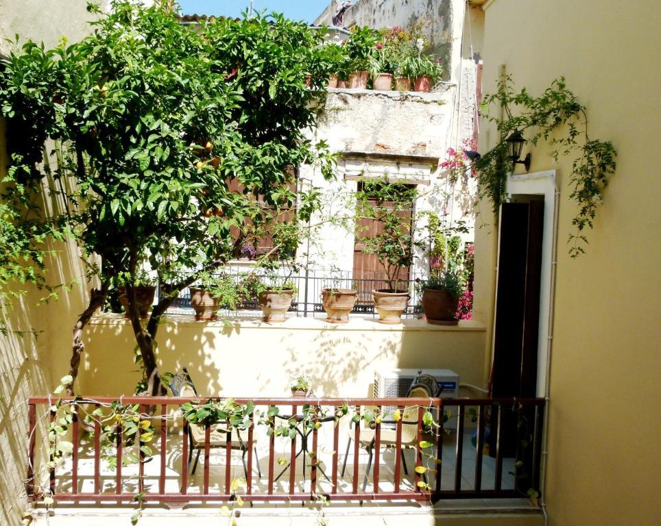 Madonna Studios Chania  Zimmer foto